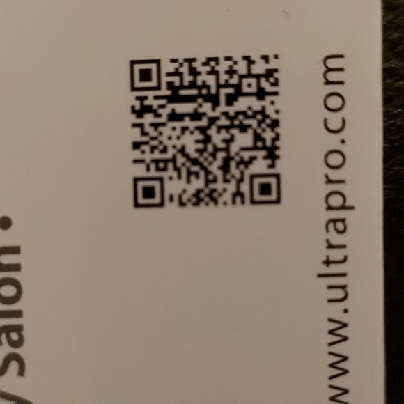 🎉FREE WITH PURCHASE🎉  Ultra Sleeves for your iPad - Picture 4 of 4